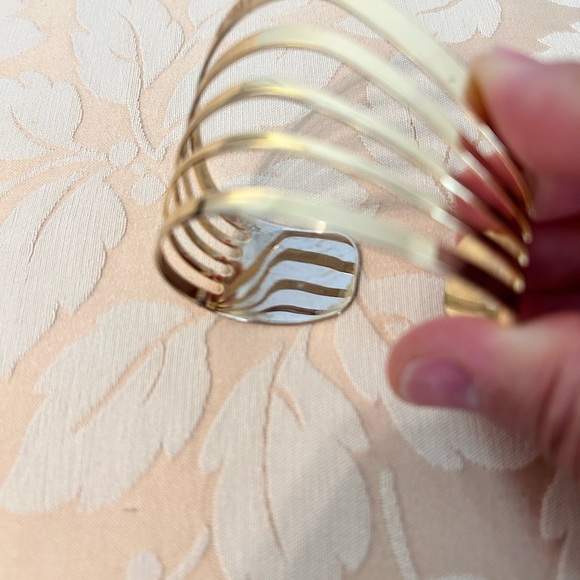 Vintage 1980s & 1990s. Thierry Mugler Bracelet Cuff - Picture 3 of 7